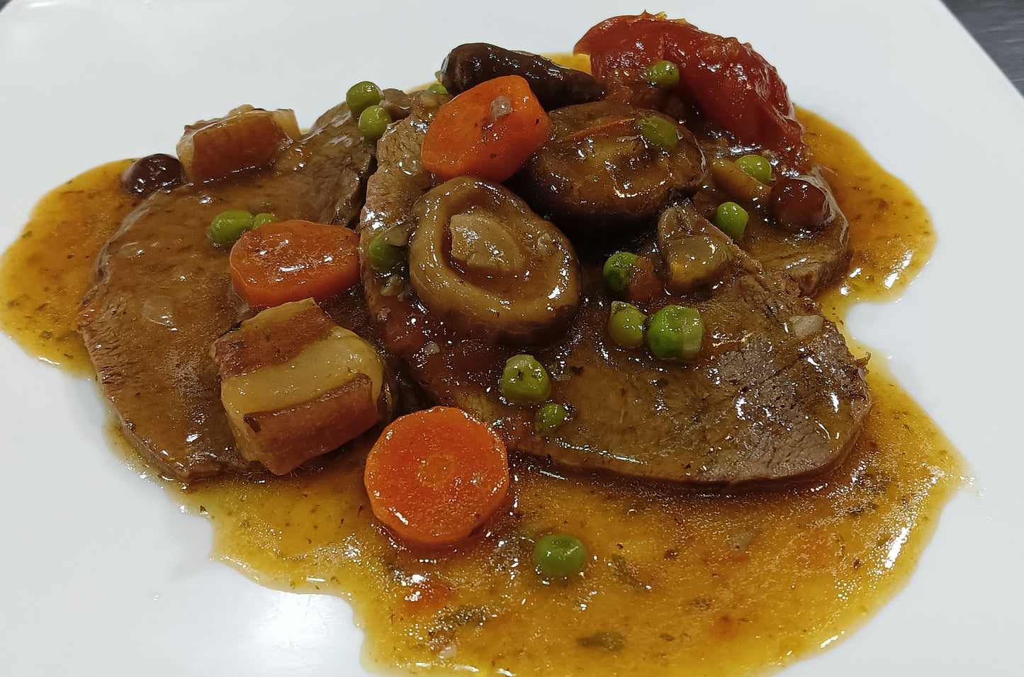 Vedella amb bolets variats