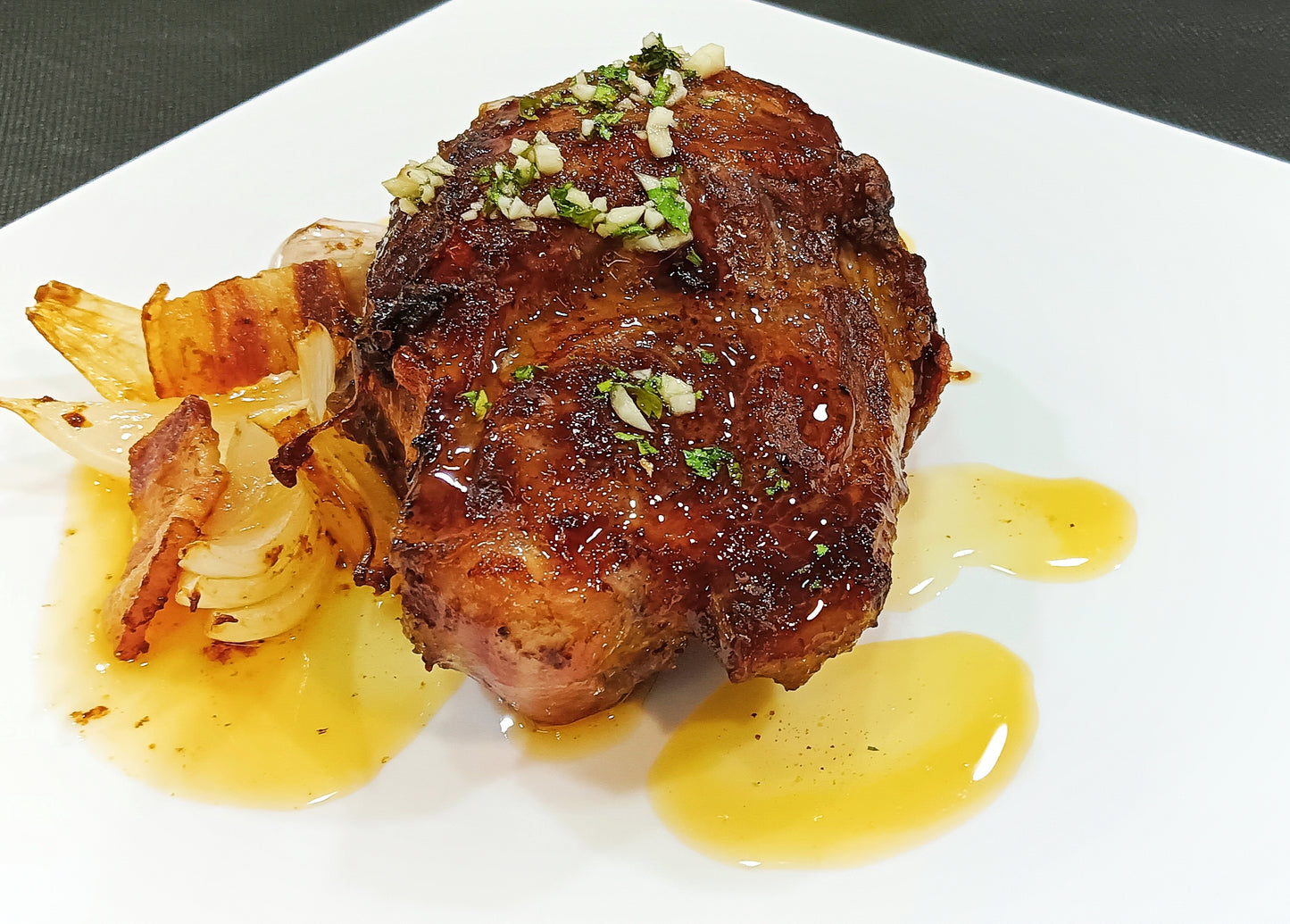Galta de porc rostida